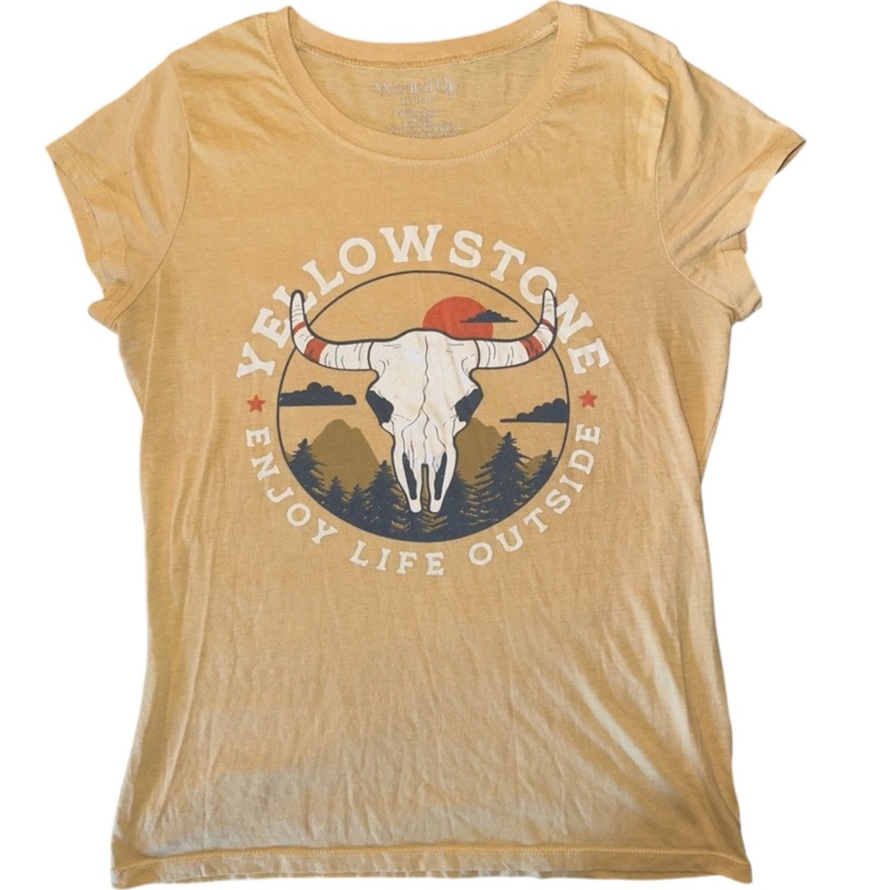♾️ 5/$25 Yellowstone cattle Tshirt
